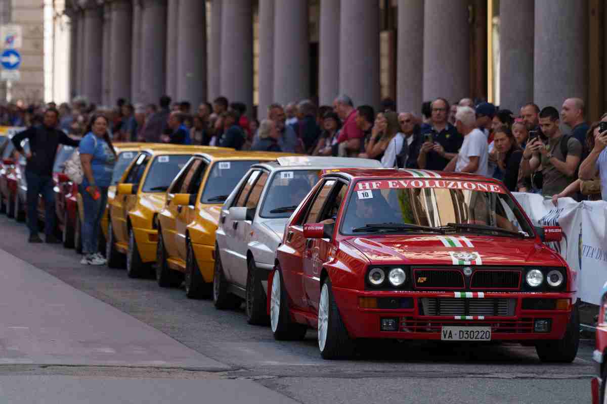 Lancia Delta in fila